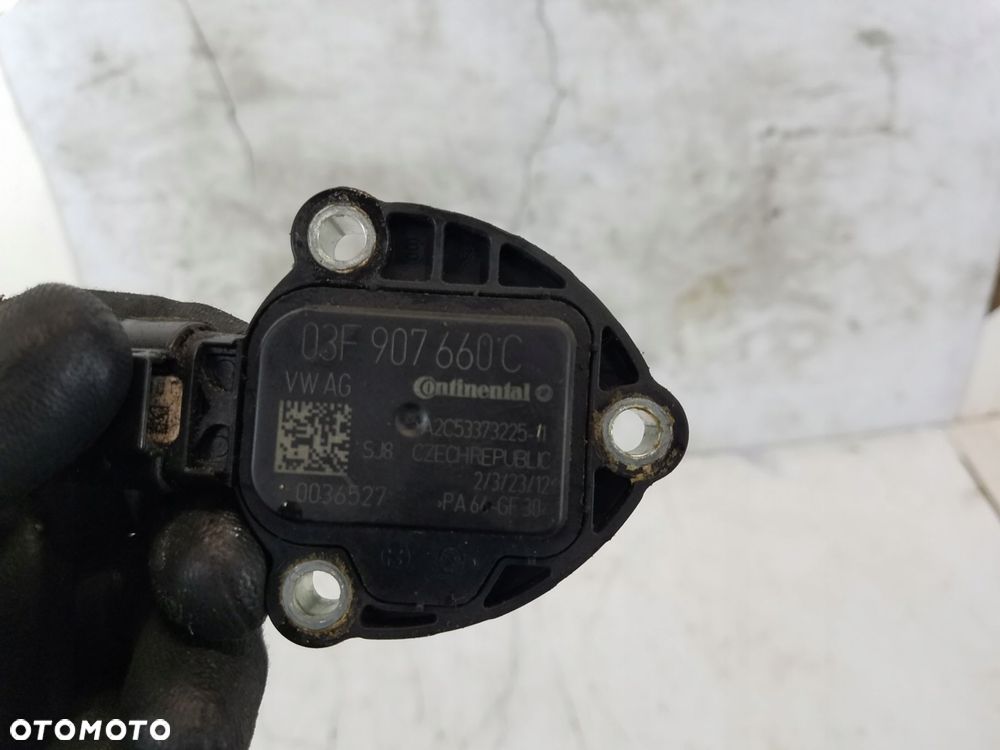 czujnik oleju audi a5 8t lift 1.8 tfsi 03f907660c - 3