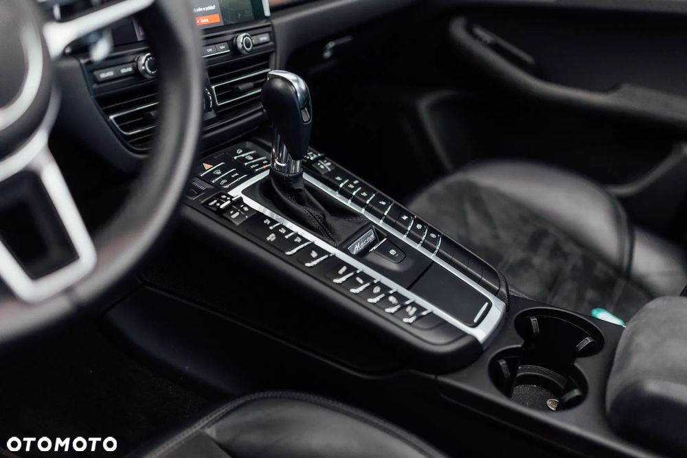 Porsche Macan GTS - 21