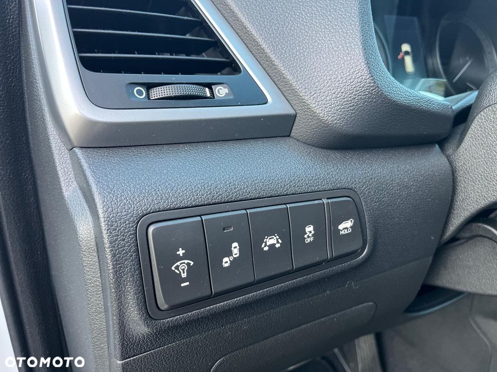 Hyundai Tucson 1.6 GDi 4WD DCT Premium - 32