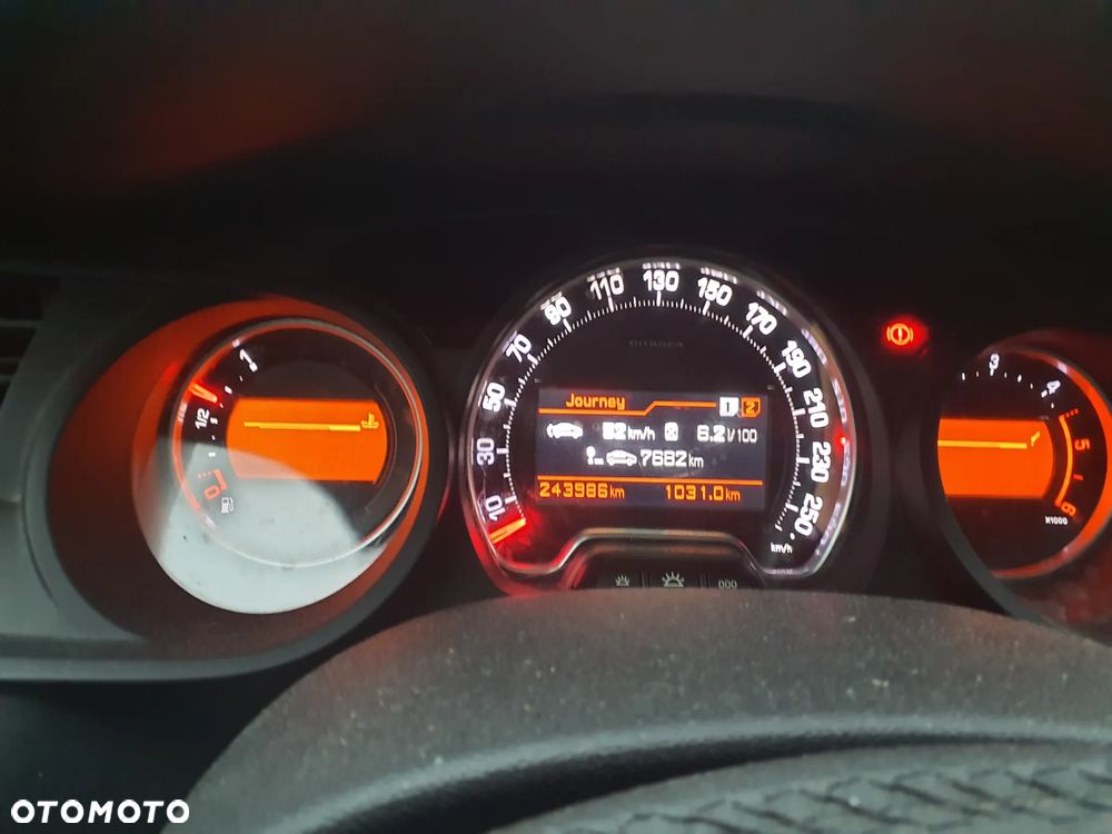 Citroën C5 HDi 135 FAP Exclusive - 18