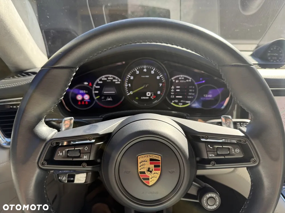 Porsche Panamera - 16