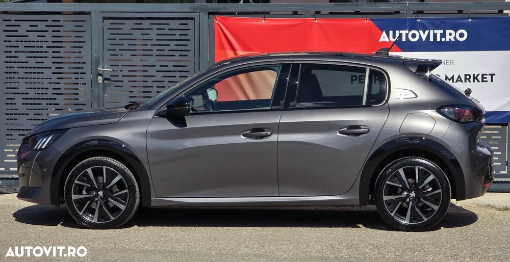 Peugeot 208 PureTech 130 EAT8 GT - 10