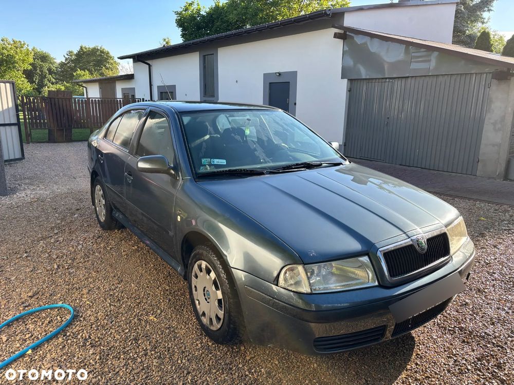 Skoda Octavia 1.6 Ice - 1
