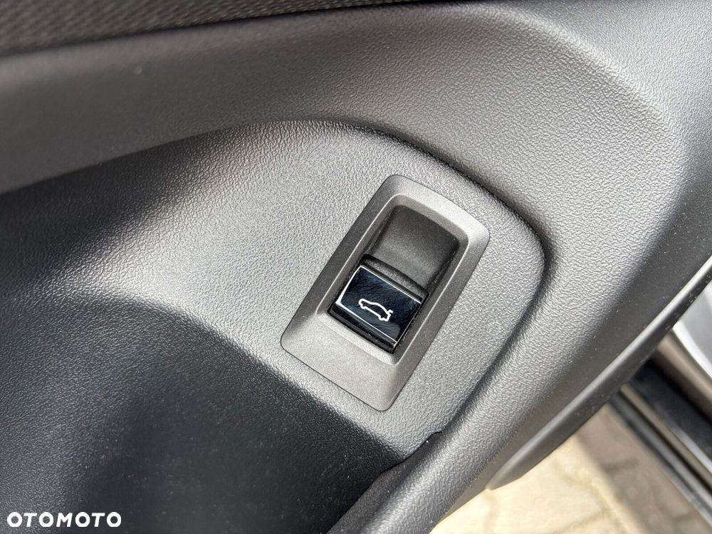 BMW Seria 5 - 23