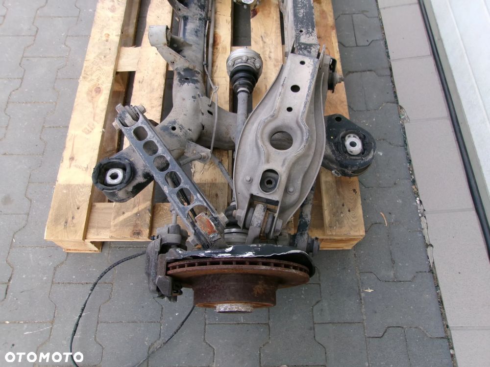 Belka tył oś zawieszenie wahacz BMW 3 E90 E87 - 8