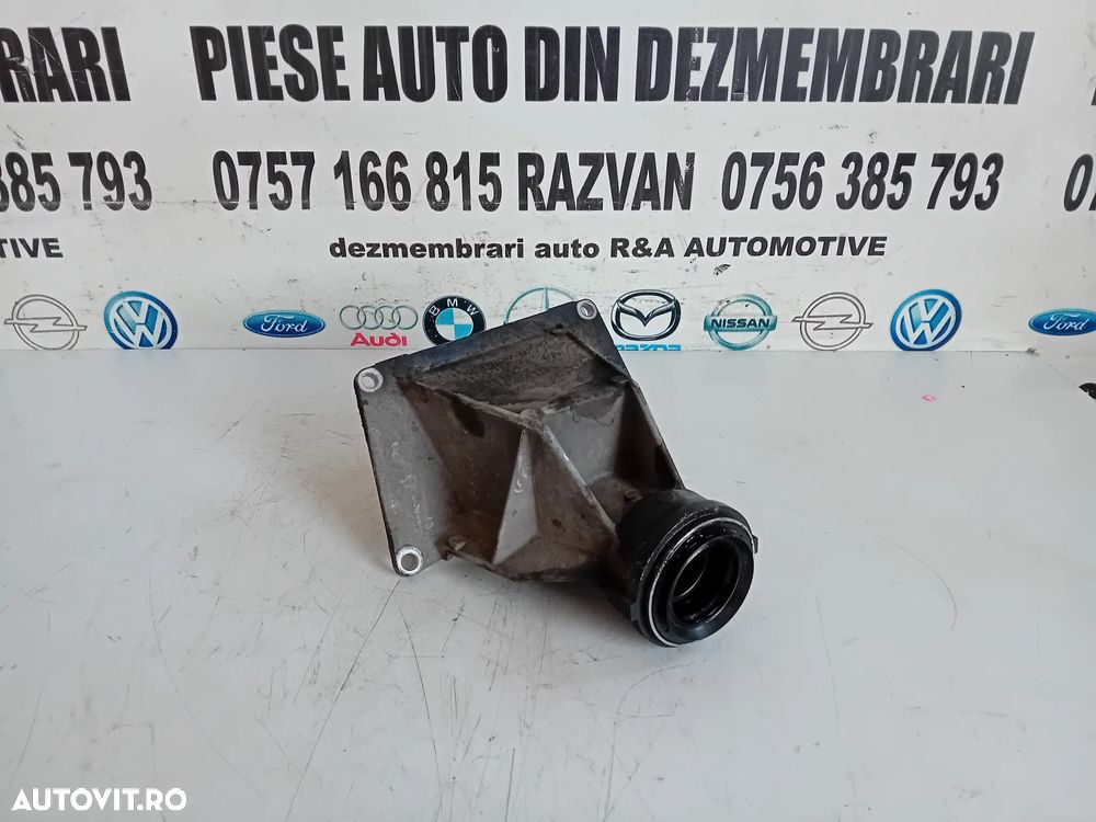 Suport Planetara Rulment Intermediar Bmw X3 F25 2.0 D N47 Cod 7587862 - 1