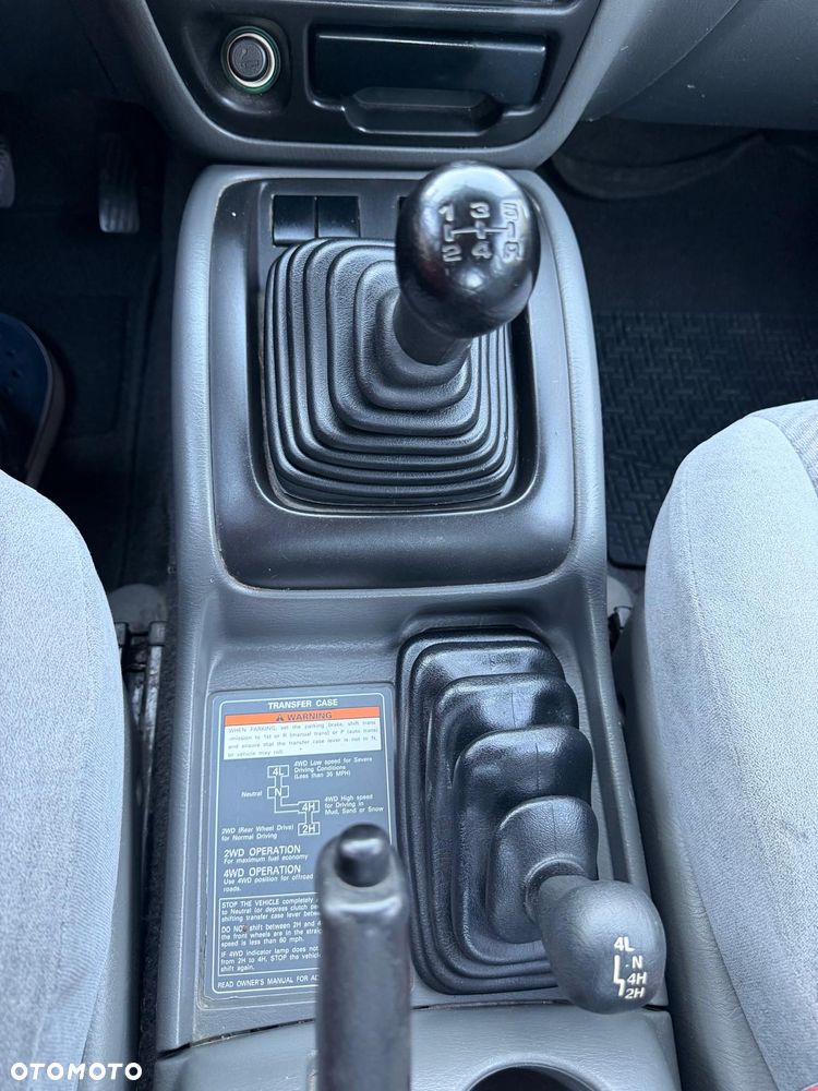 Suzuki Grand Vitara 1.6 - 8