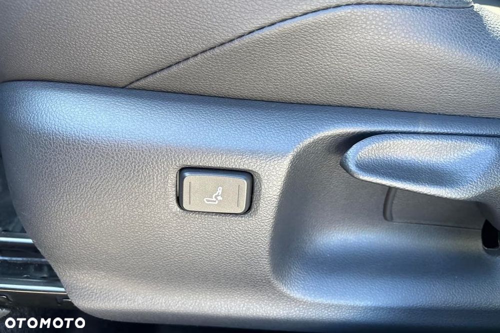 Toyota Yaris Hybrid 1.5 Selection Style - 17