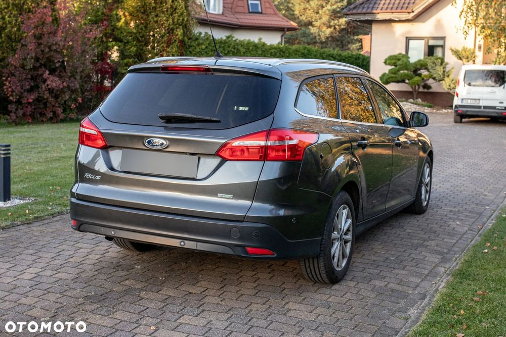 Ford Focus - 7