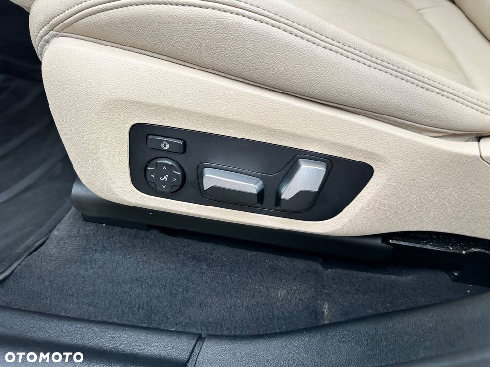 BMW X3 xDrive30i xLine - 16