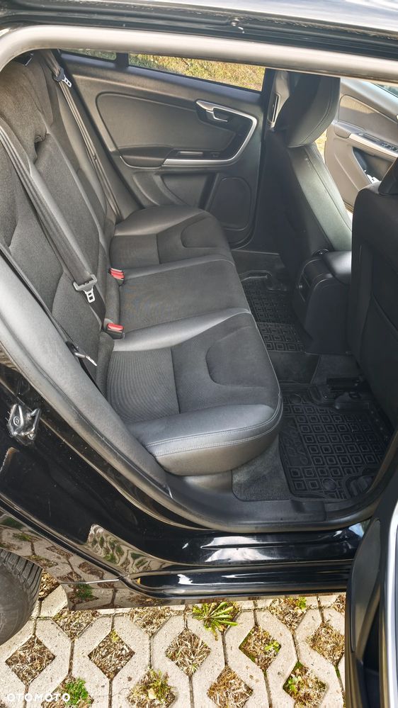 Volvo V60 D3 - 35