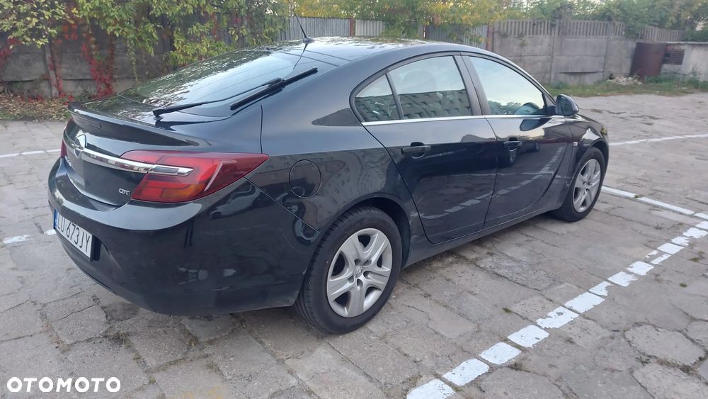Opel Insignia - 2