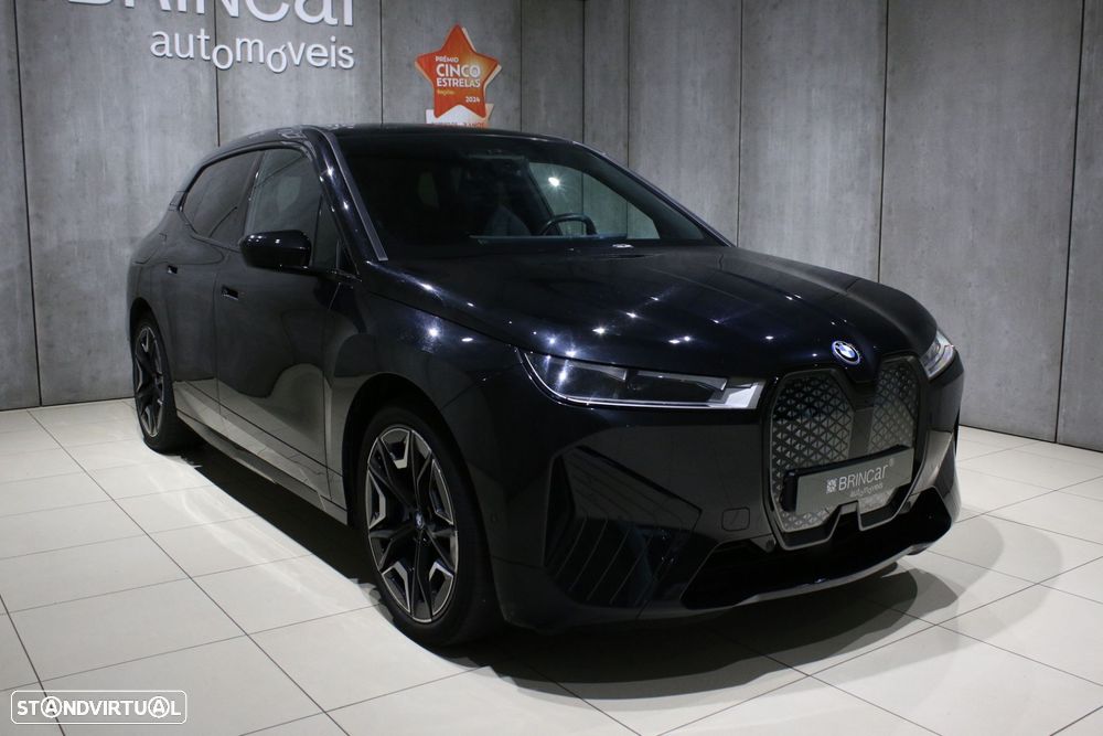 BMW iX xDrive 40 Pack Desportivo - 8