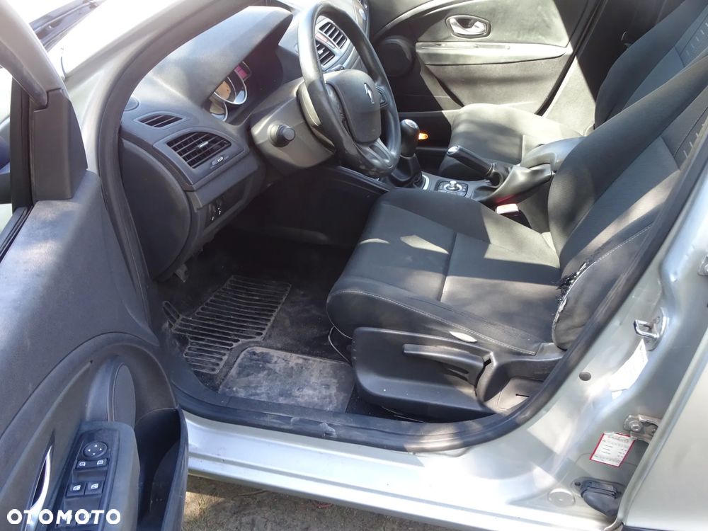 Renault Megane - 13