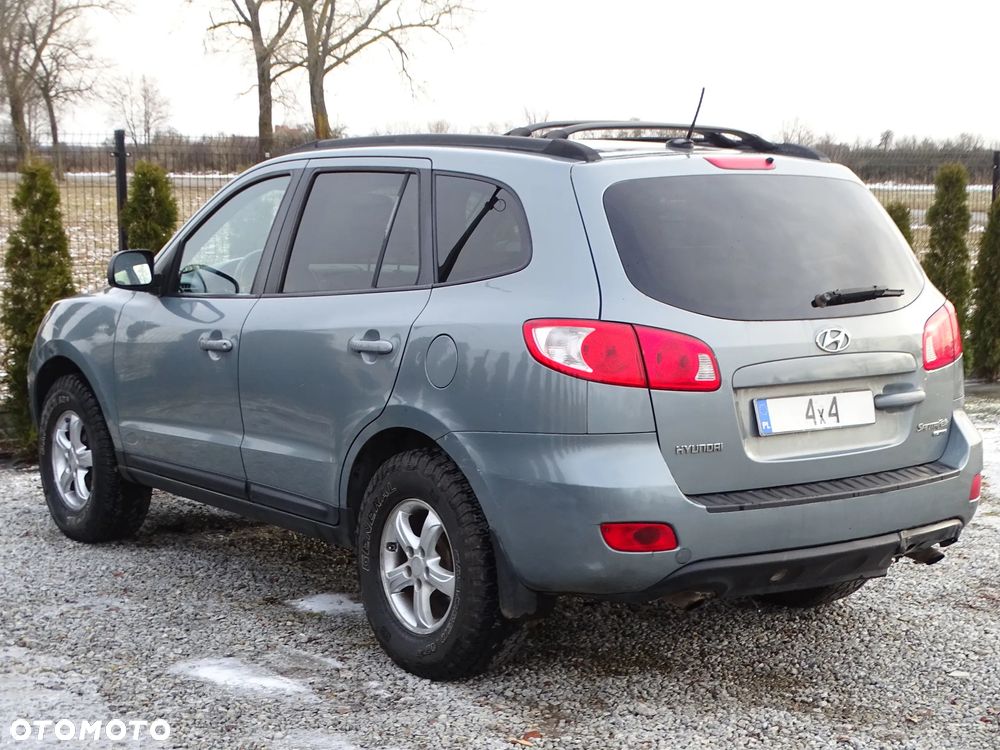 Hyundai Santa Fe - 3