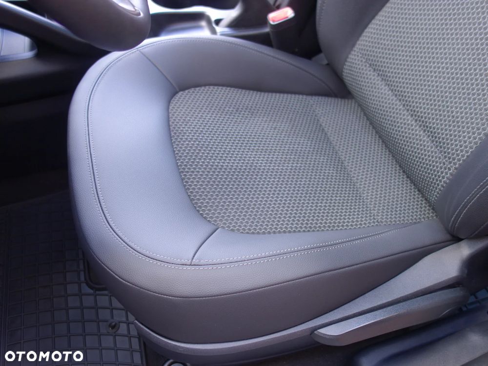 Hyundai ix35 2.0 2WD Style - 28