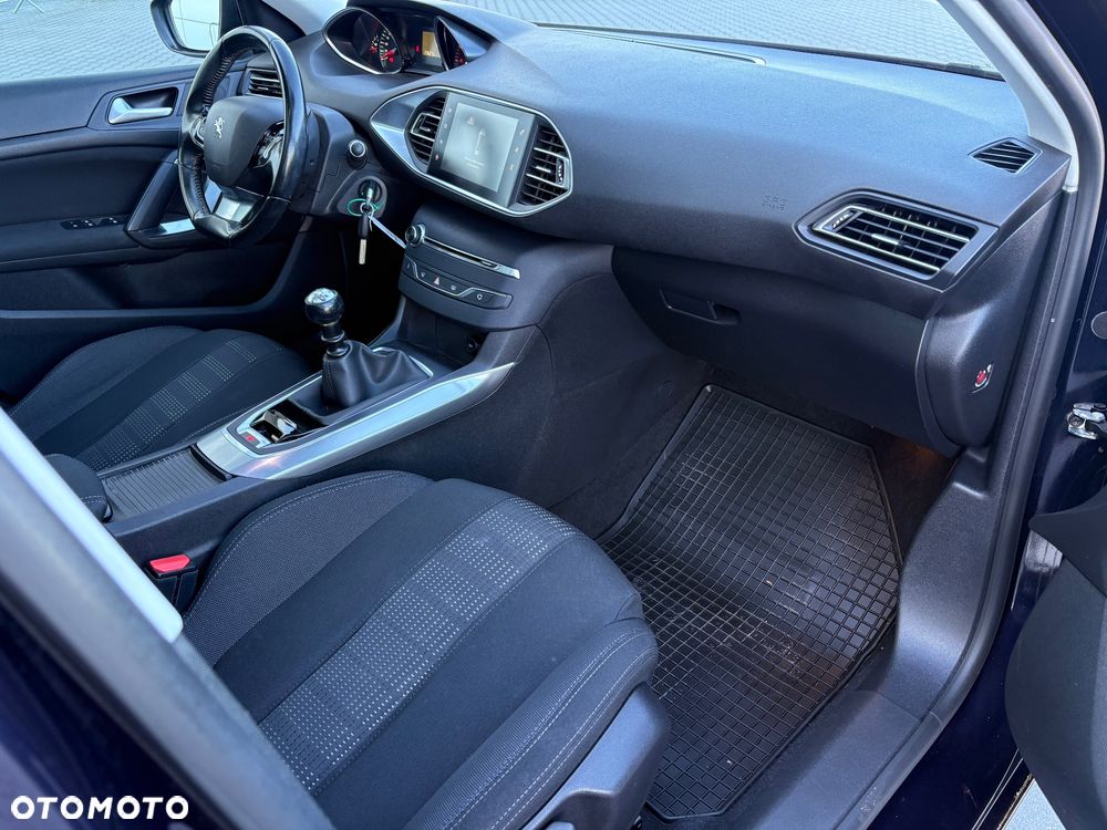 Peugeot 308 1.6 BlueHDi Business Line S&S - 30