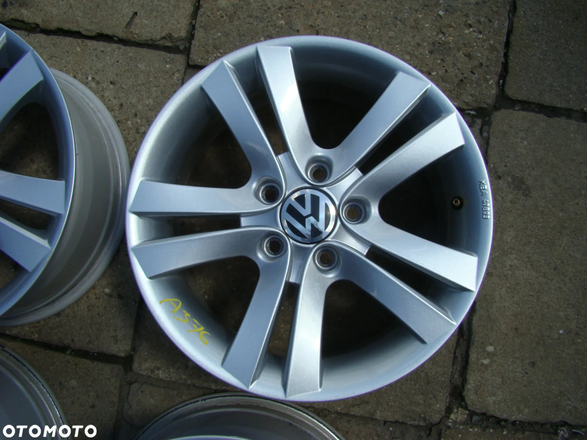 a376 5x112 VW Caddy Jetta Touran Golf V VI VII VIII SportsVan Passat B7 B6 7,5jx16 - 4
