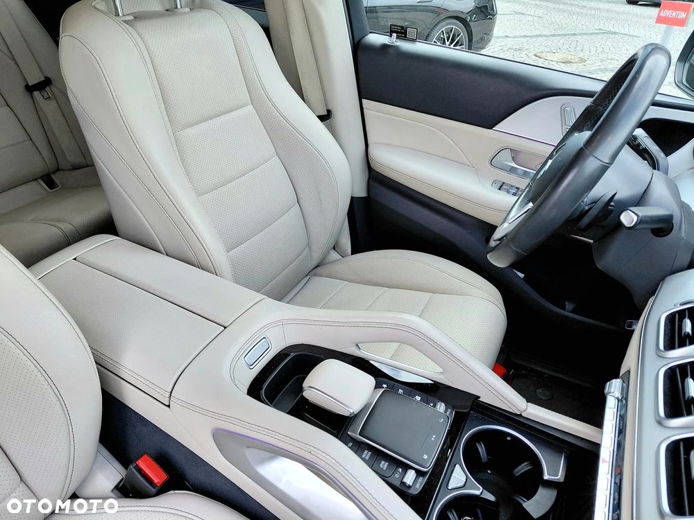 Mercedes-Benz GLE 300 d 4Matic 9G-TRONIC AMG Line - 23