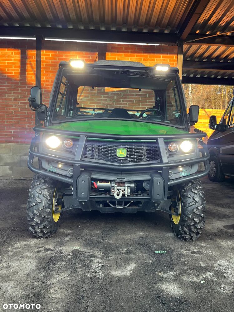 John Deere GATOR - 4