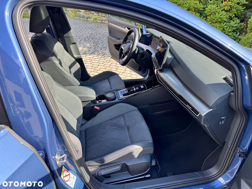 Volkswagen Golf - 7