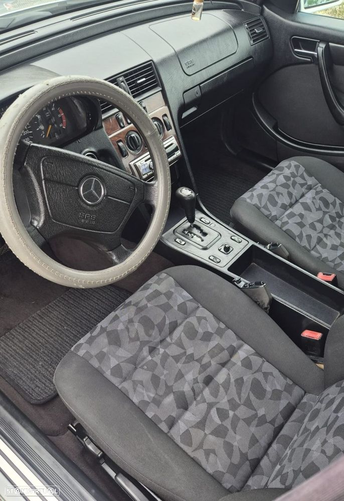 Mercedes-Benz C 220 - 8