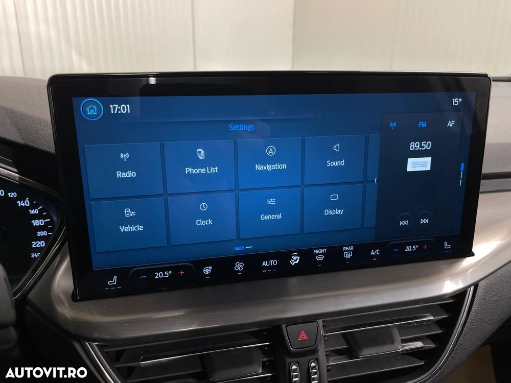 Ford Focus 1.0 EcoBoost Titanium - 20