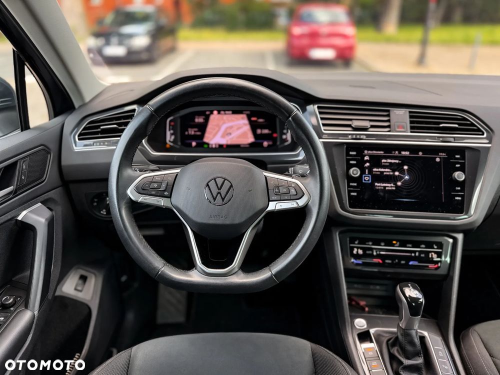 Volkswagen Tiguan - 15