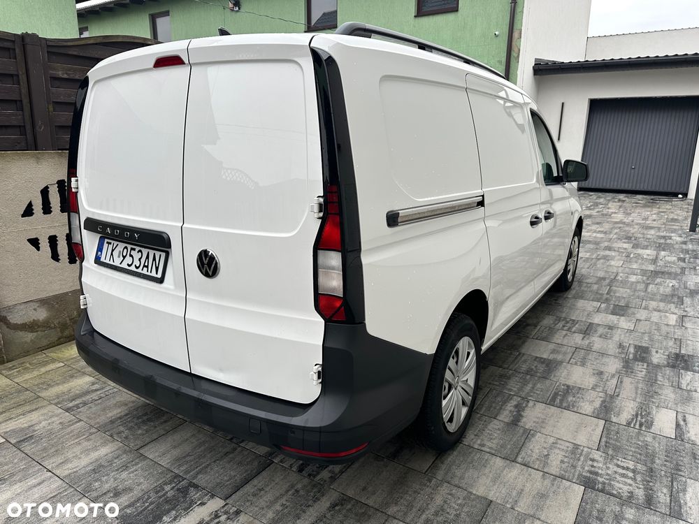 Volkswagen Caddy - 10