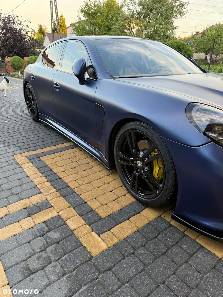 Porsche Panamera S PDK - 10