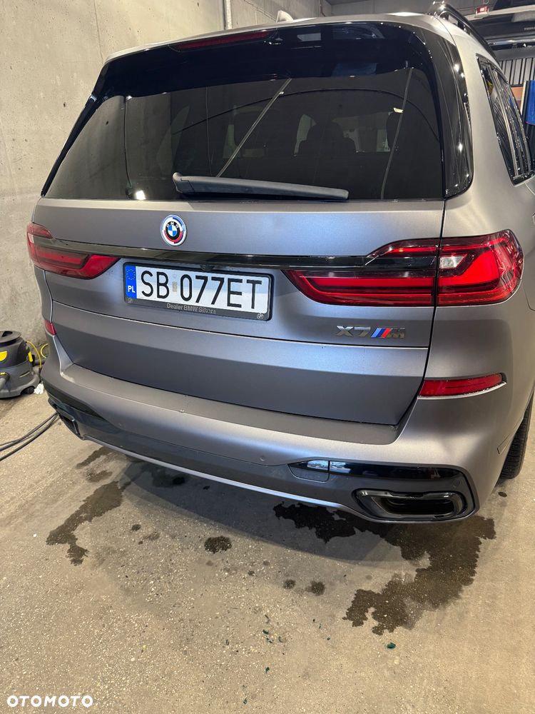 BMW X7 - 6