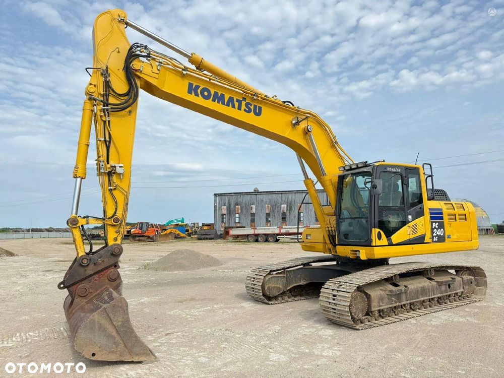 Komatsu PC 240 LC-10