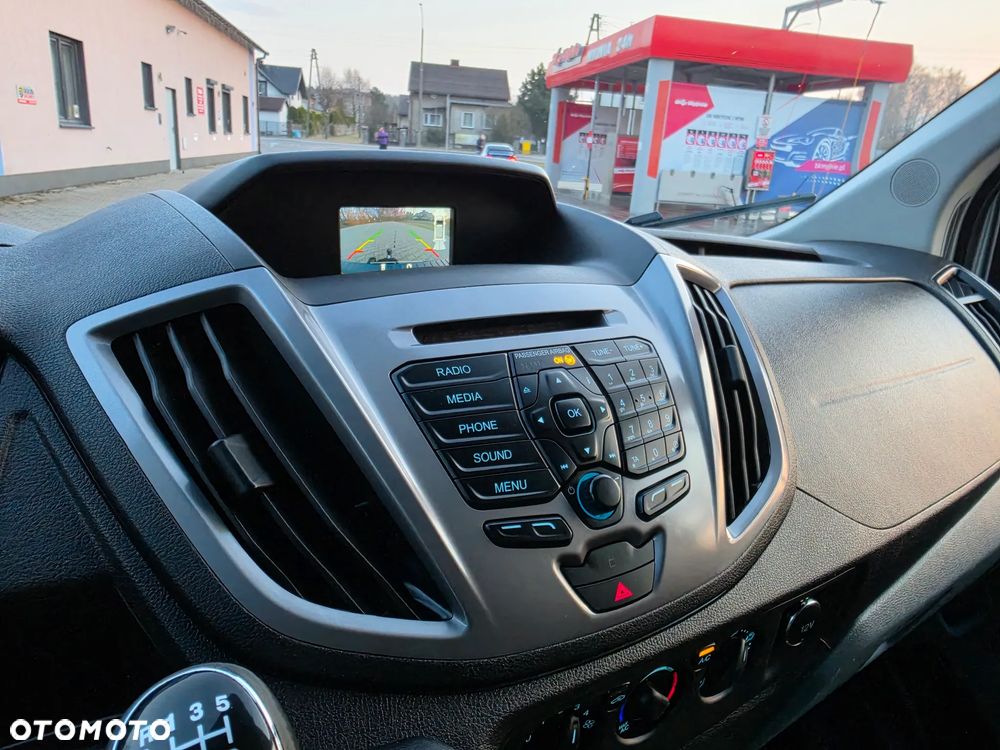 Ford Transit - 23