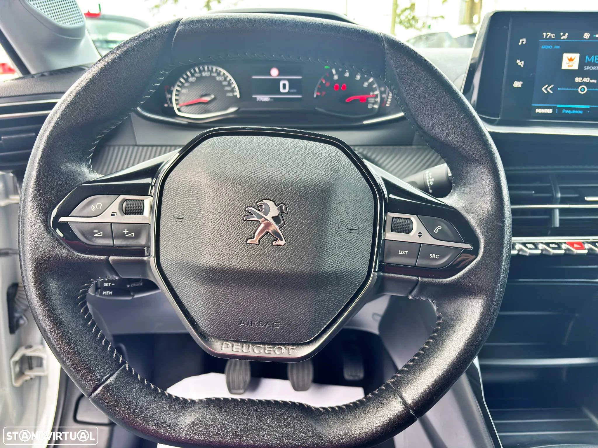 Peugeot 208 1.2 PureTech Like - 18