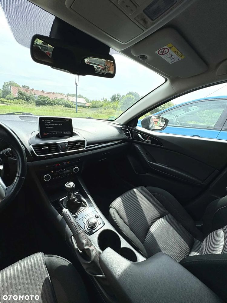 Mazda 3 - 5