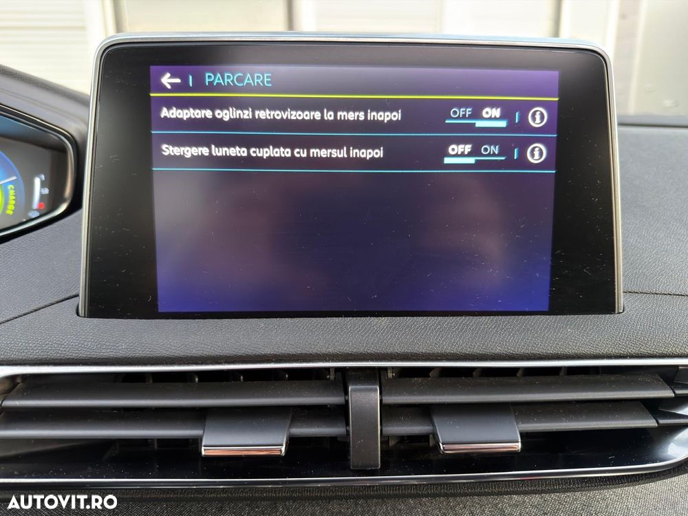 Peugeot 3008 PHEV EAT8 Allure - 20