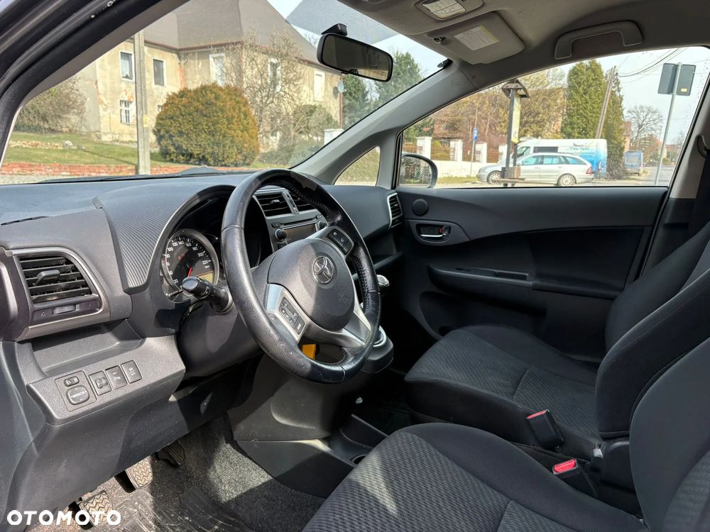 Toyota Verso S 1.4 D-4D Cool - 9