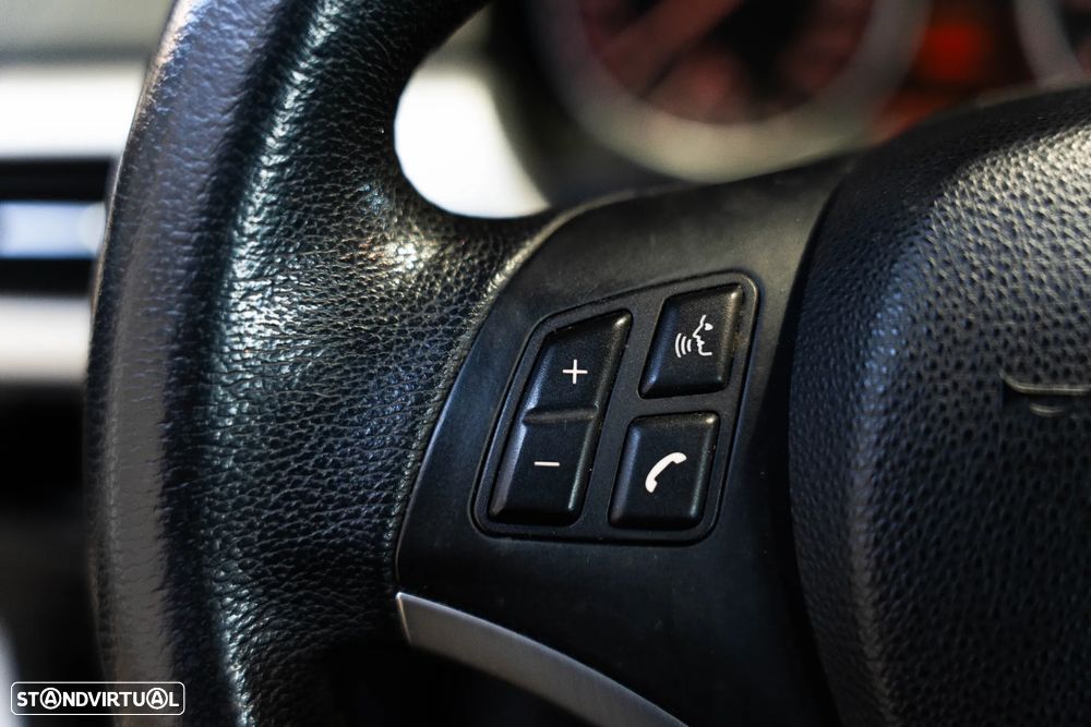 BMW 320 d Navigation - 21