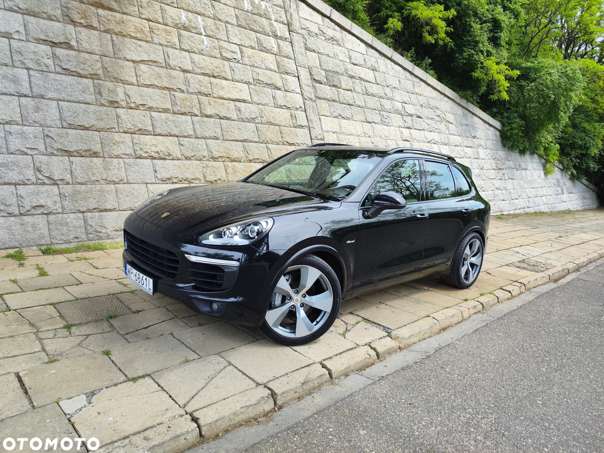Porsche Cayenne S Diesel Platinum Edition - 3