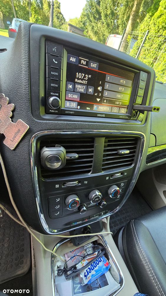Dodge Grand Caravan 3.6 R/T - 23