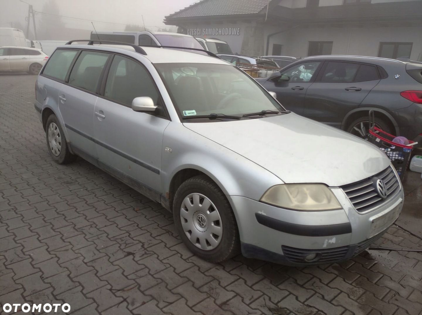 VOLKSWAGEN PASSAT B5 LIFT 00-05 KOMBI DRZWI PRAWE TYŁ TYLNE LA7W - 1