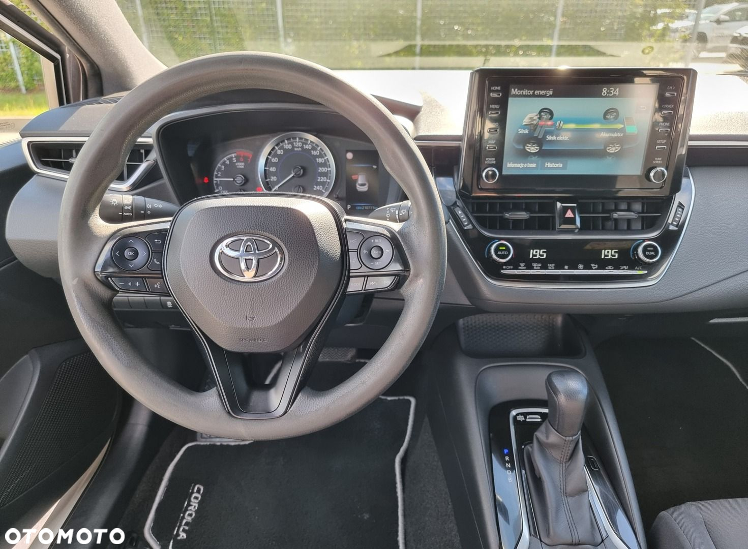 Toyota Corolla - 17