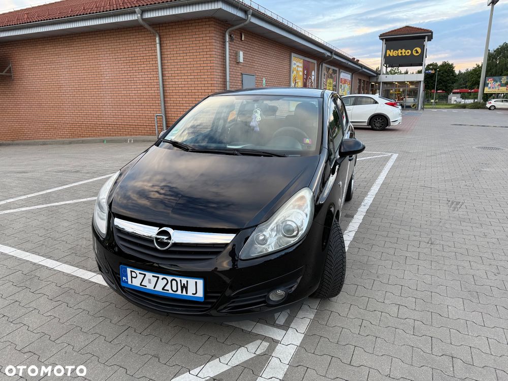 Opel Corsa 1.4 16V Cosmo - 22