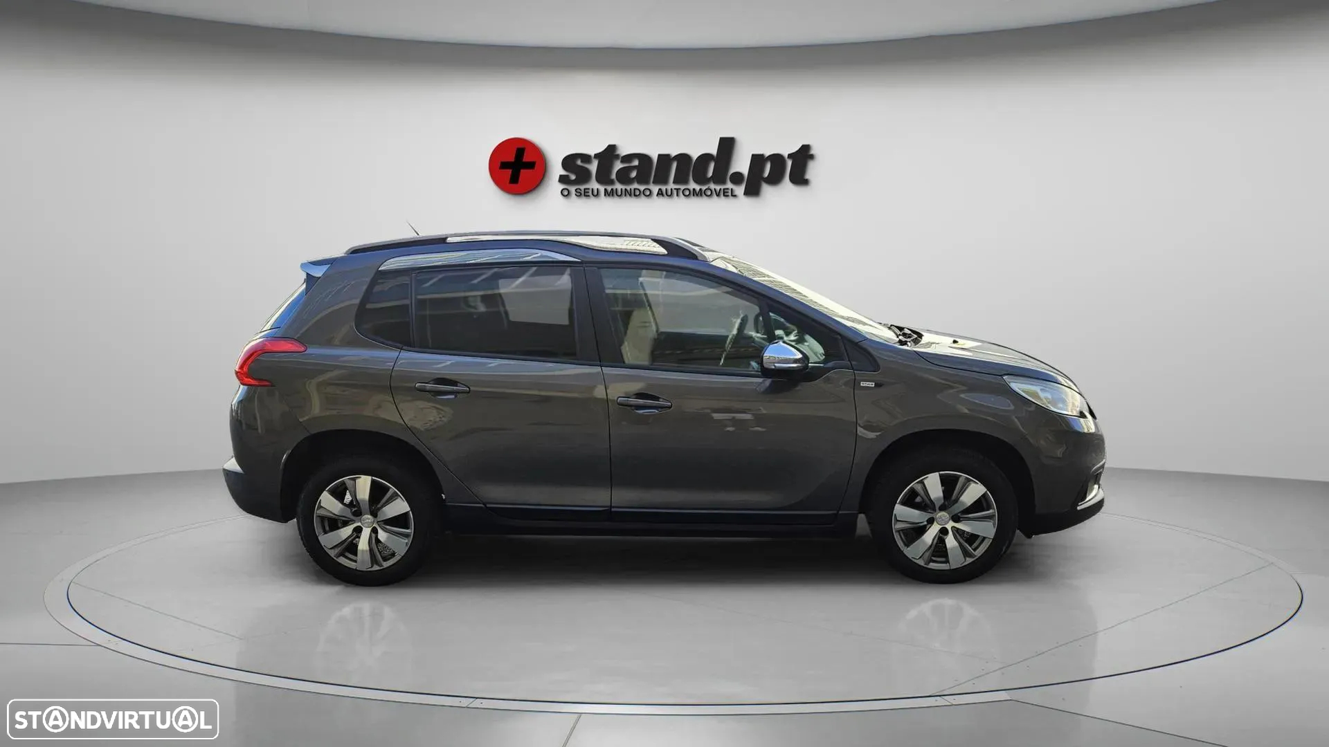 Peugeot 2008 1.6 BlueHDi Allure - 4