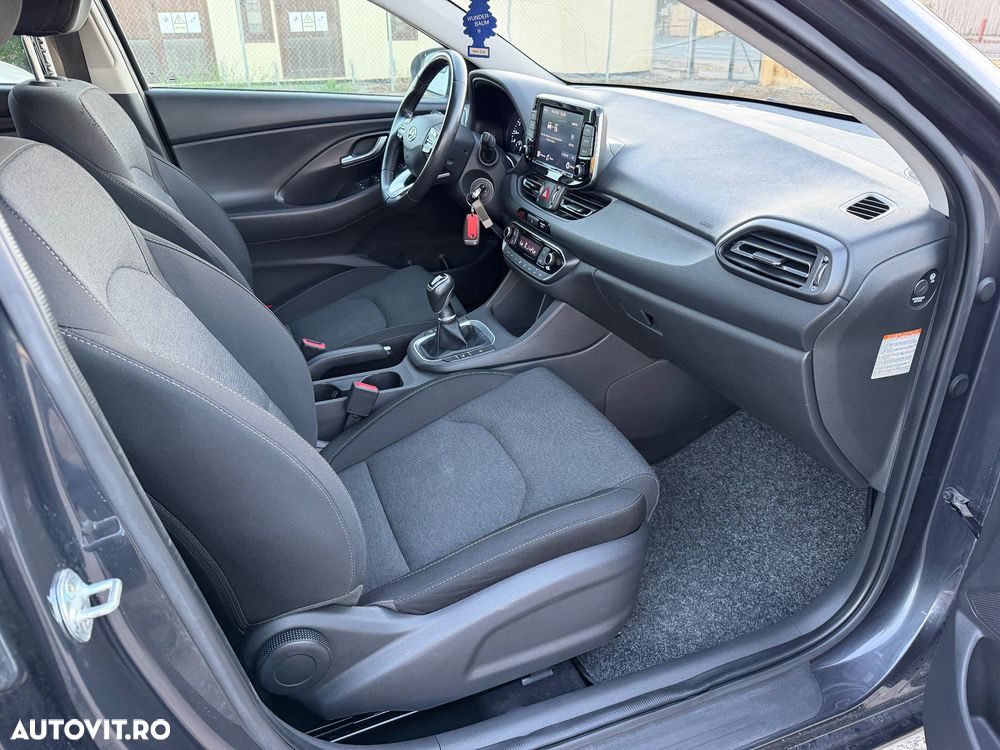 Hyundai i30 1.5 T-GDI MHEV 160CP Highway - 9