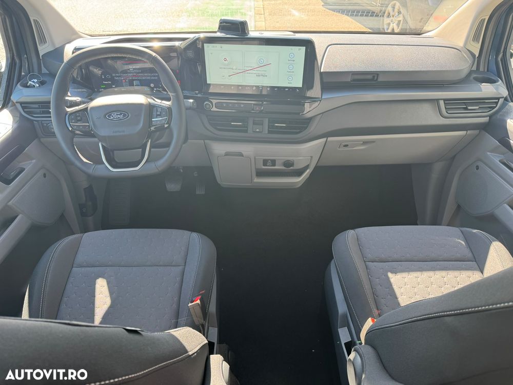Ford Tourneo Custom - 7