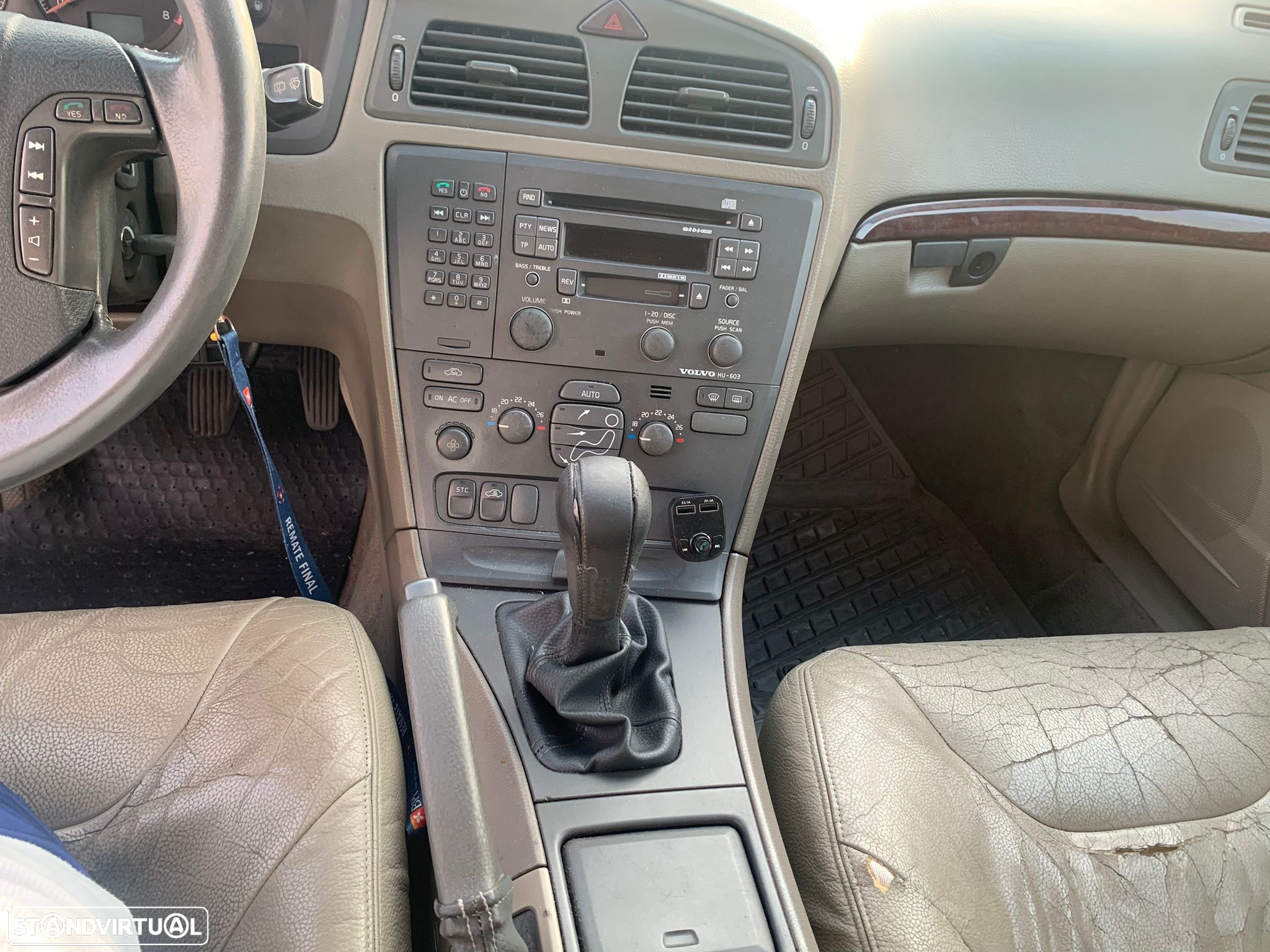 Volvo V70 T5 - 16