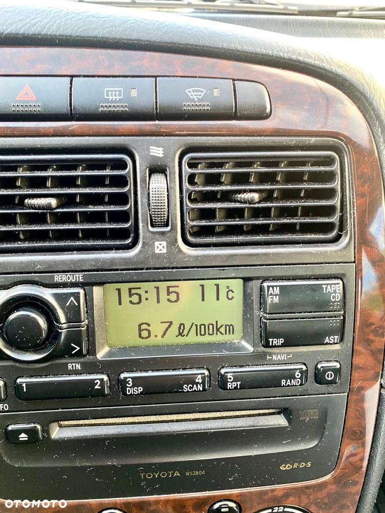 Toyota Avensis 2.0 VVT-i Sol - 7