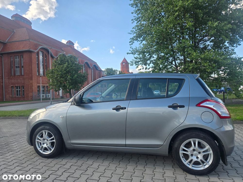 Suzuki Swift - 14