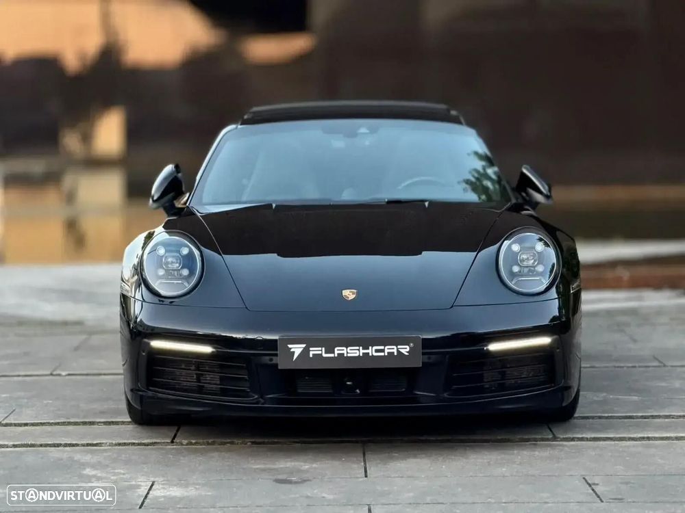 Porsche 911 (992) Carrera 4 PDK - 12